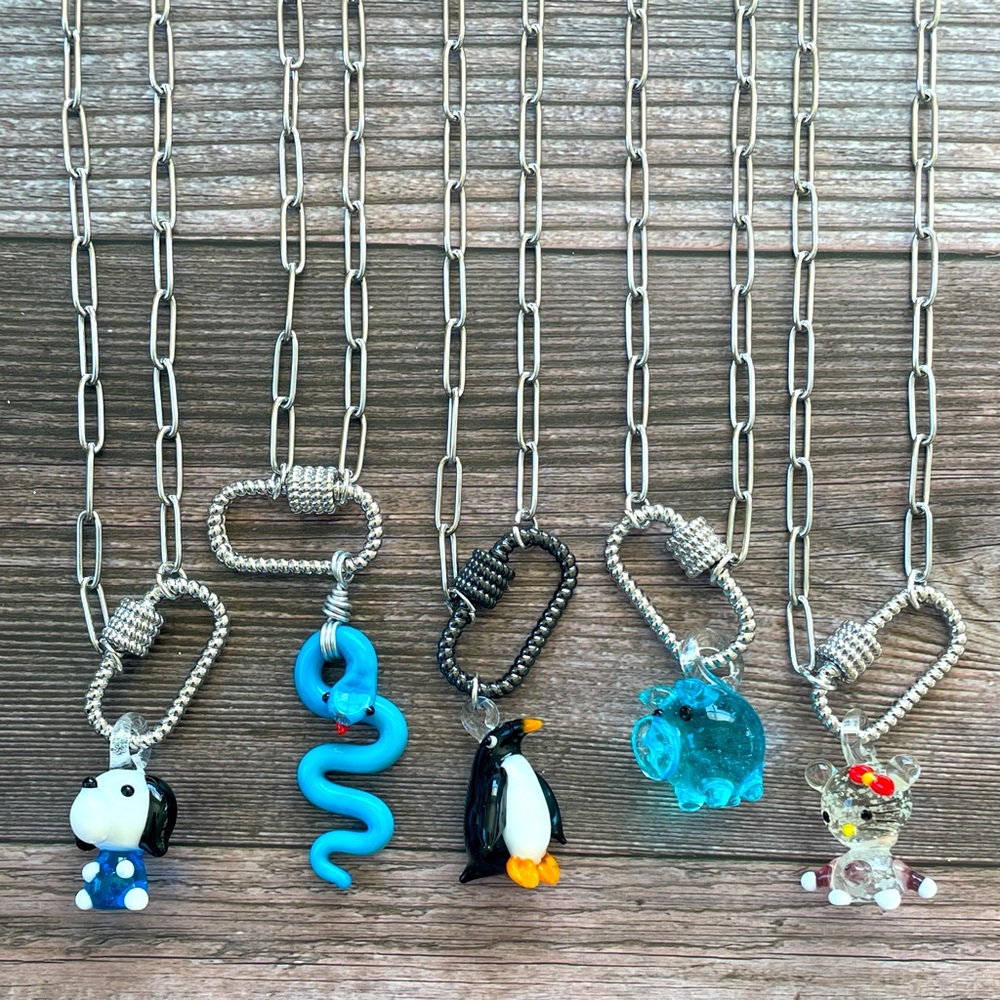 Silver Box Chain Necklace Trending Carabiner Lock Closure Murano Glass Animals
